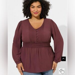 Babydoll Georgette Pintuck Long Sleeve Blouse, size 1